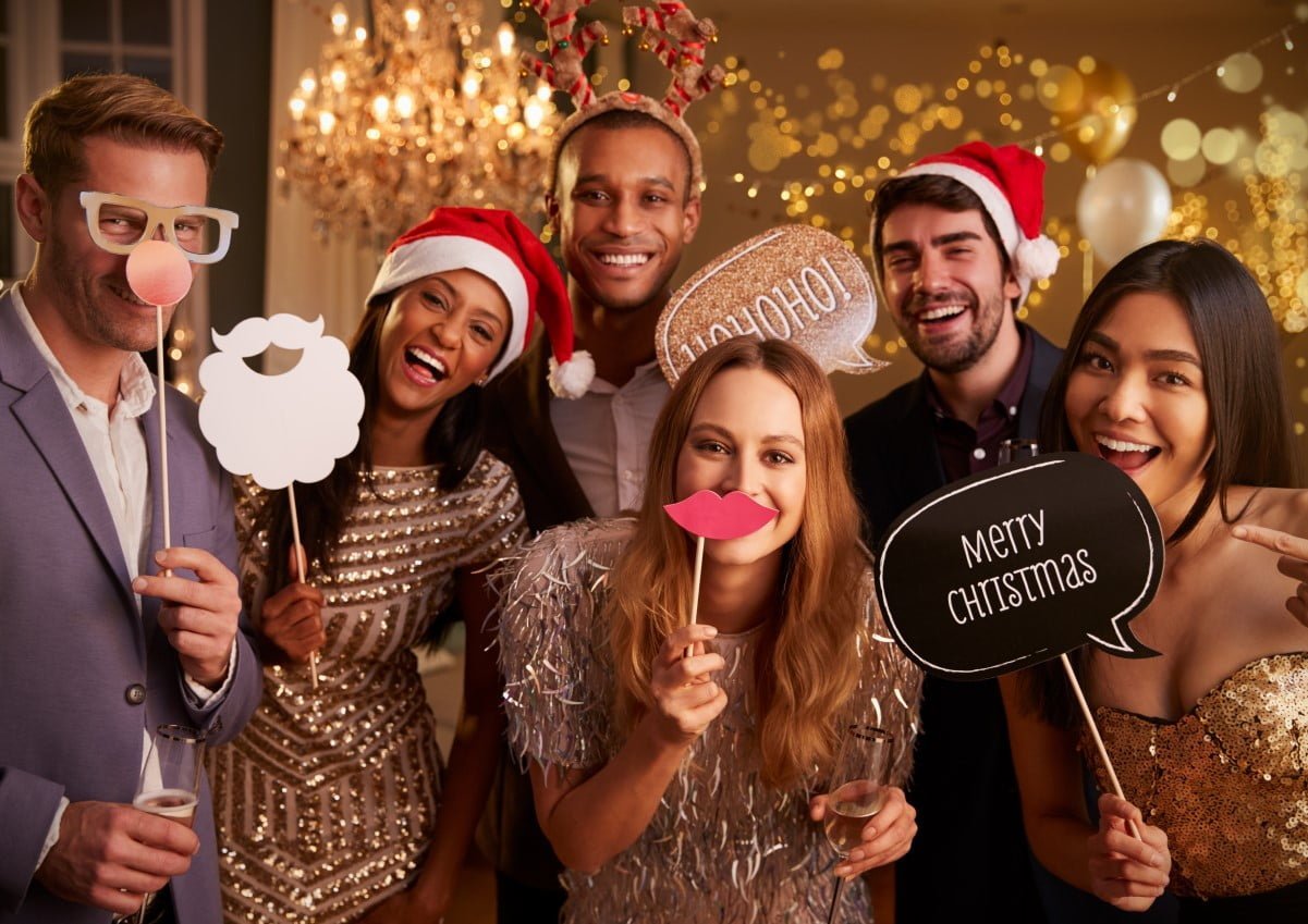 Christmas Party Celebrations - Narrow Escape Rooms